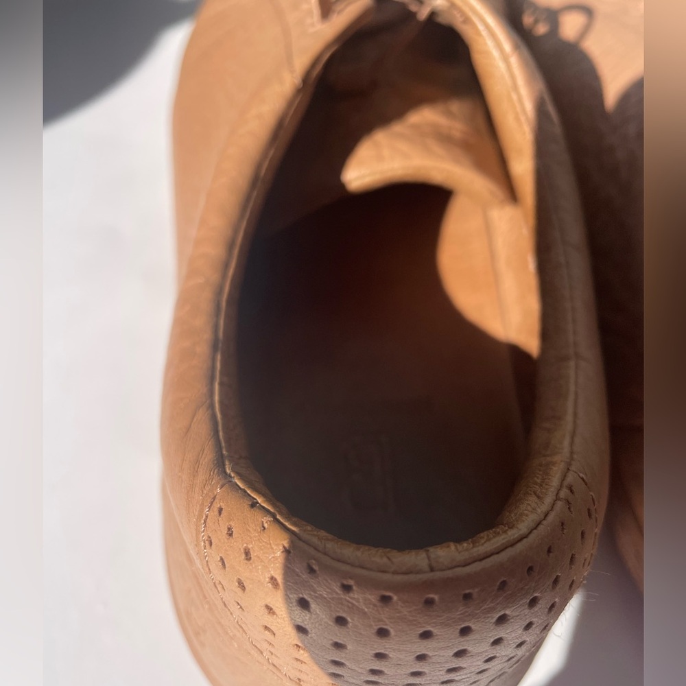 Birchbury Bramford Barefoot Sneaker light brown tan leather size 11.5 - Picture 6 of 10